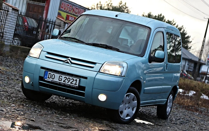 Citroen Berlingo cena 11800 przebieg: 153300, rok produkcji 2006 z Gostynin małe 742